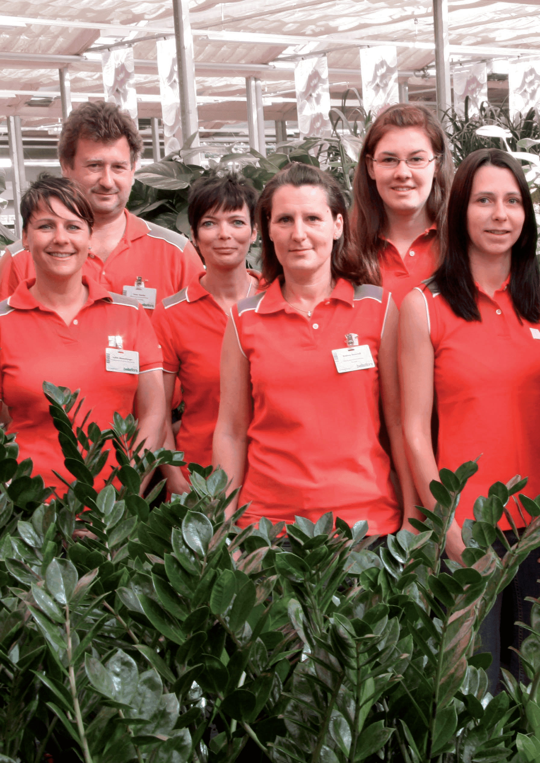 Bellaflora trägt Harryson Businesswear
